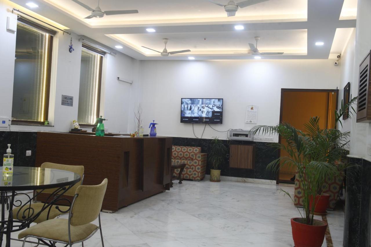 Peepal Tree Residency Bed & Breakfast New Delhi Exterior photo